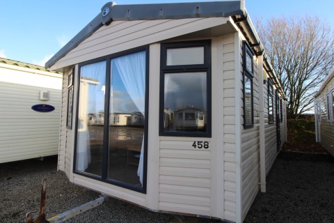 2015 Swift Burgundy used static for sale